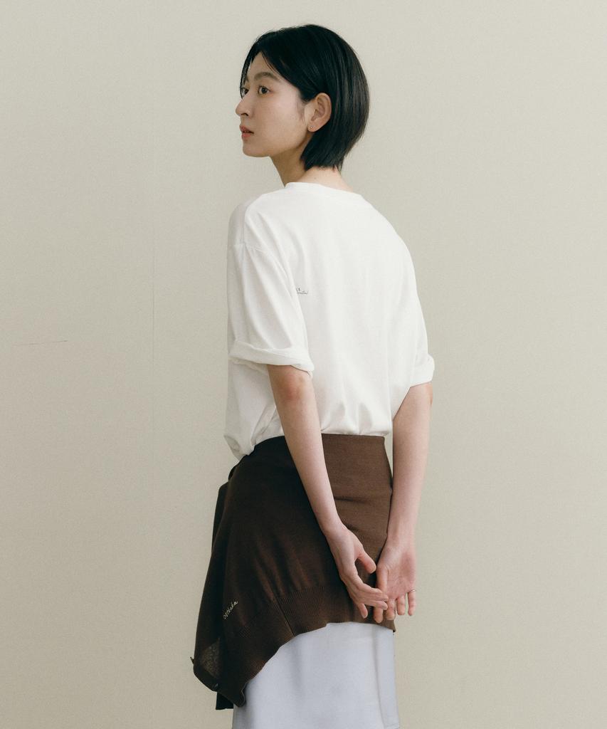 OSTKAKA Hirik Pigment Loose Fit T-Shirt Ivory