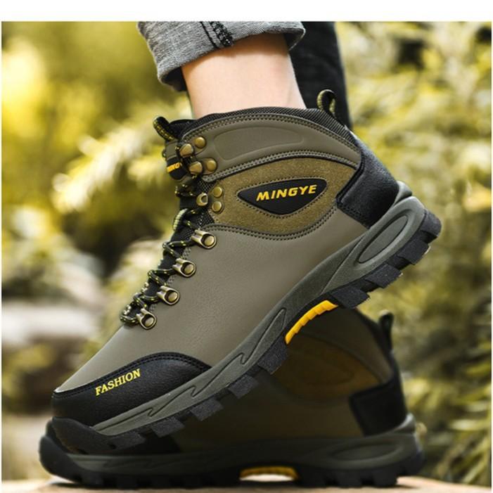 Large Size Men's Shoes Outdoor Hiking Shoes High Top Training Shoes Men's Work Labor Insurance Non-slip Hiking Off-road Shoes