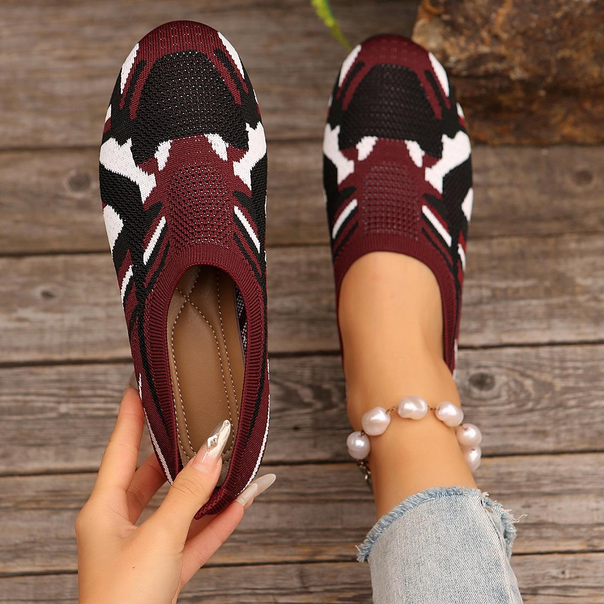 Новые дышащие низкие туфли Flyknit Mesh Single для женщин трикотажная ткань с принтом и плоским дном рабочие туфли Lazy с закрытым носком 36 красный 2100₽