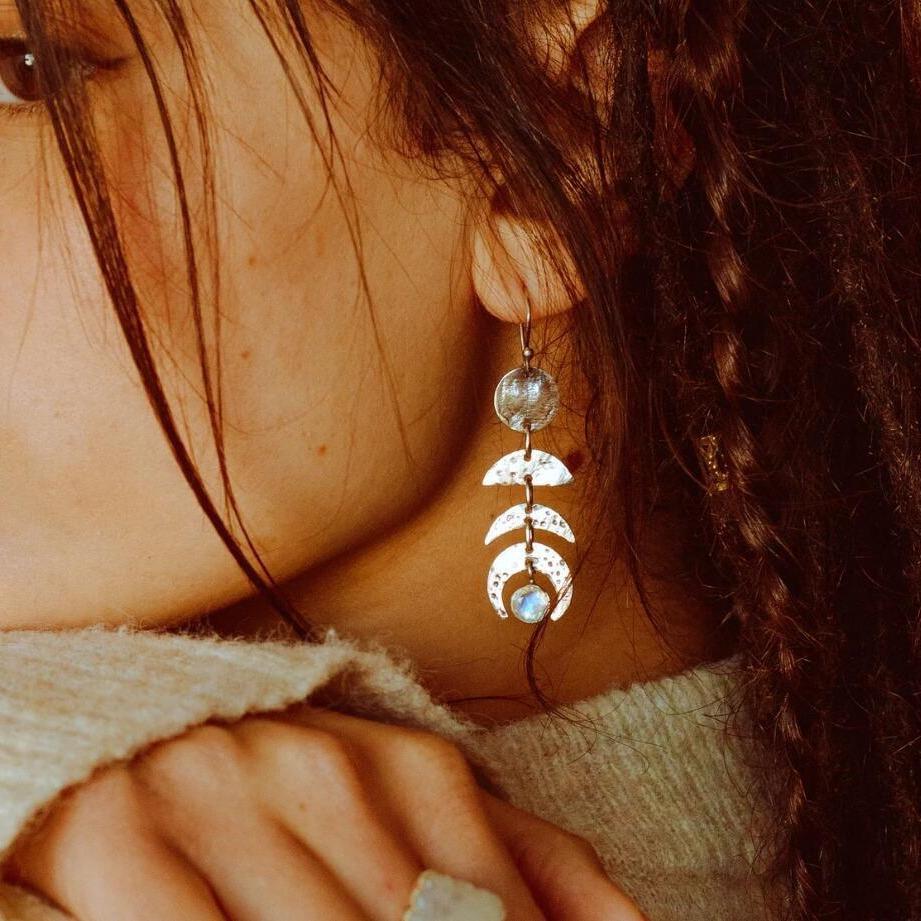 

Ретро мода креативные серьги-подвески для женщин серебряный