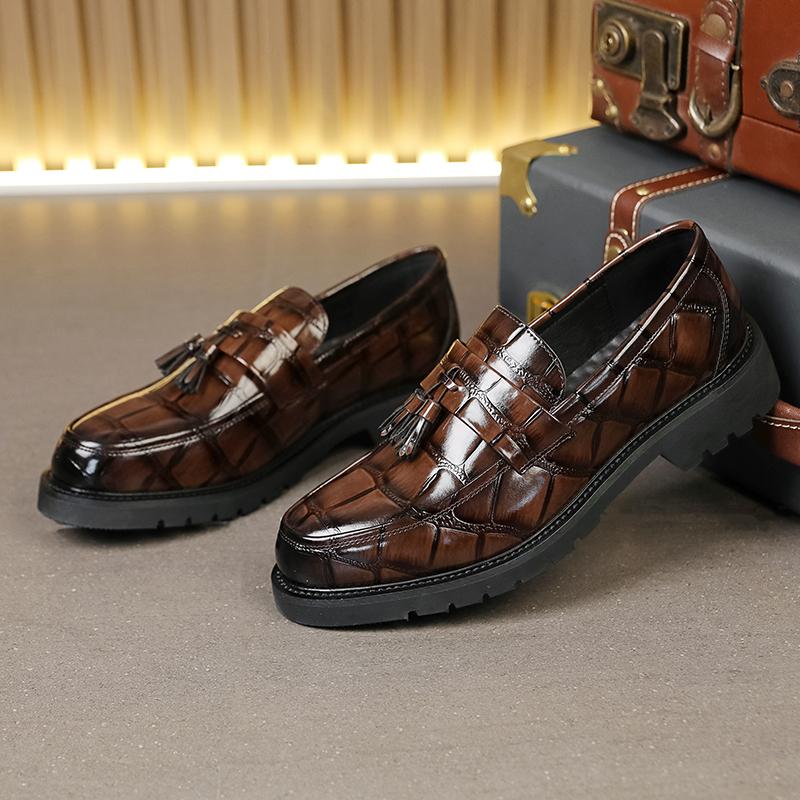 Neue Luxuriöse Minimalistische Fransen Britischer Stil Luxus Leder Lässige Rutschfeste Herren Komfort Freizeit Business Loafer Schuhe