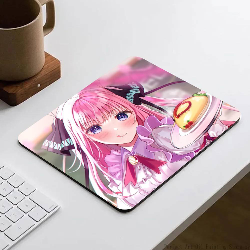 Anime Nakano Nino Mousepad Small LockEdge Mouse Pad For Gamers Computer Desk Pad Rectangular Anti-slip Rubber