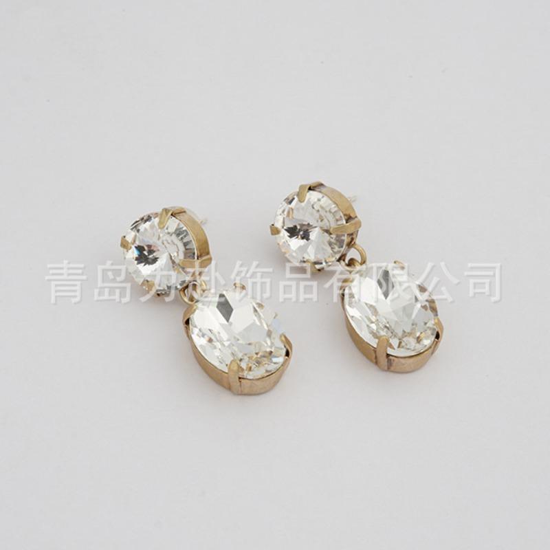 

Blogger Super A Color Contrast Color Retro Big Crystal Fashion Personality Asymmetrical Earrings Women