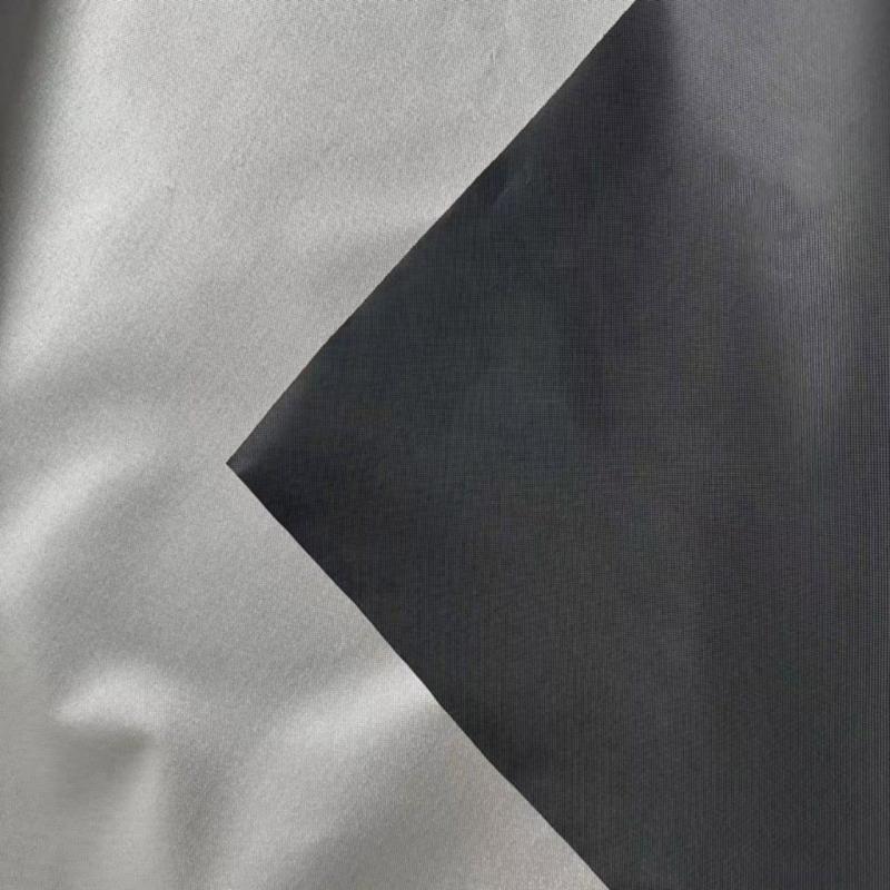 Odolný kulatý kryt na bazén 4 stopy Odolný vodotěsný kulatý kryt na bazén pro nadzemní bazén Větruodolné lano