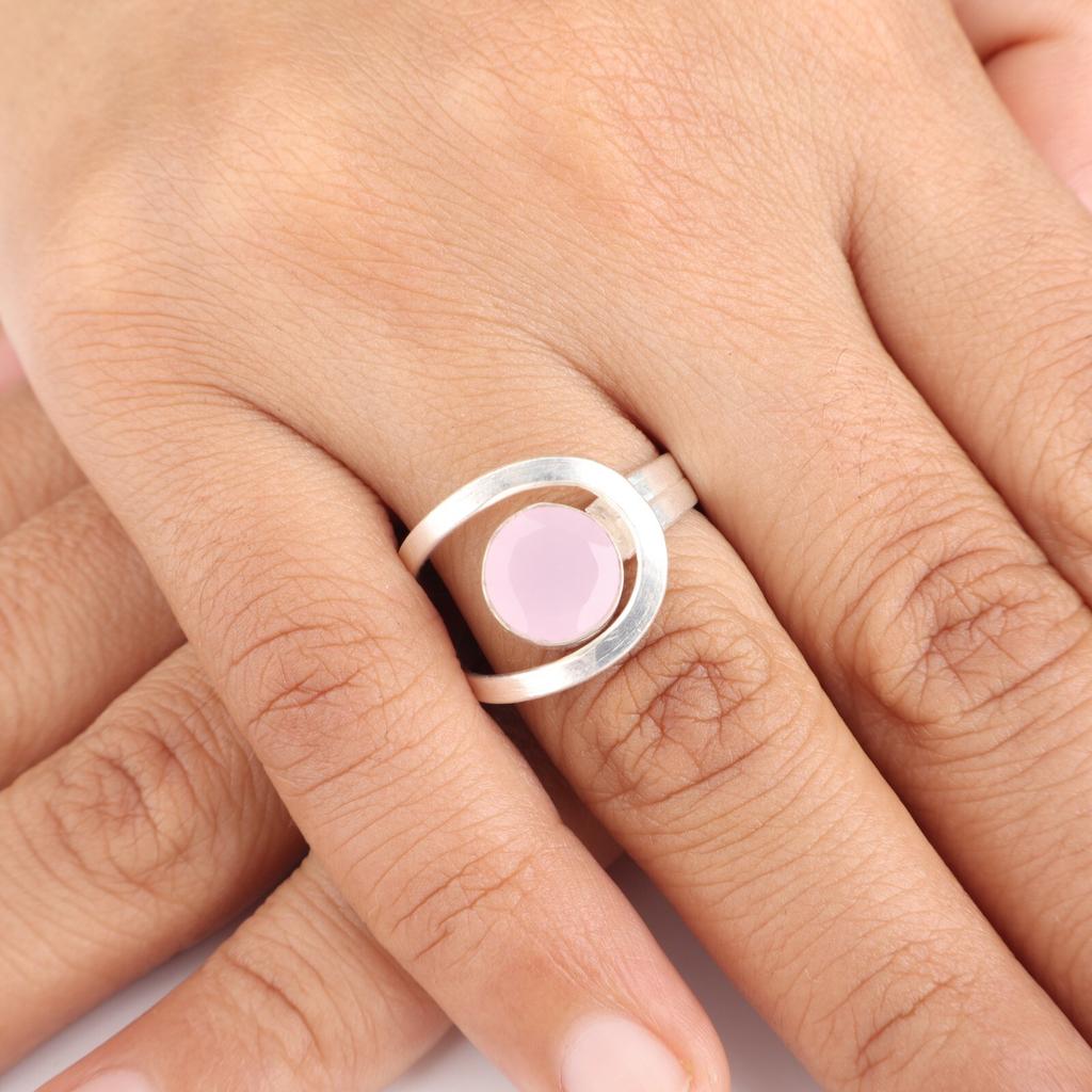 Rose Chalcedony Gemstone 925 Sterling Silver Women Gift Jewelry Handmade Ring RR-68-21