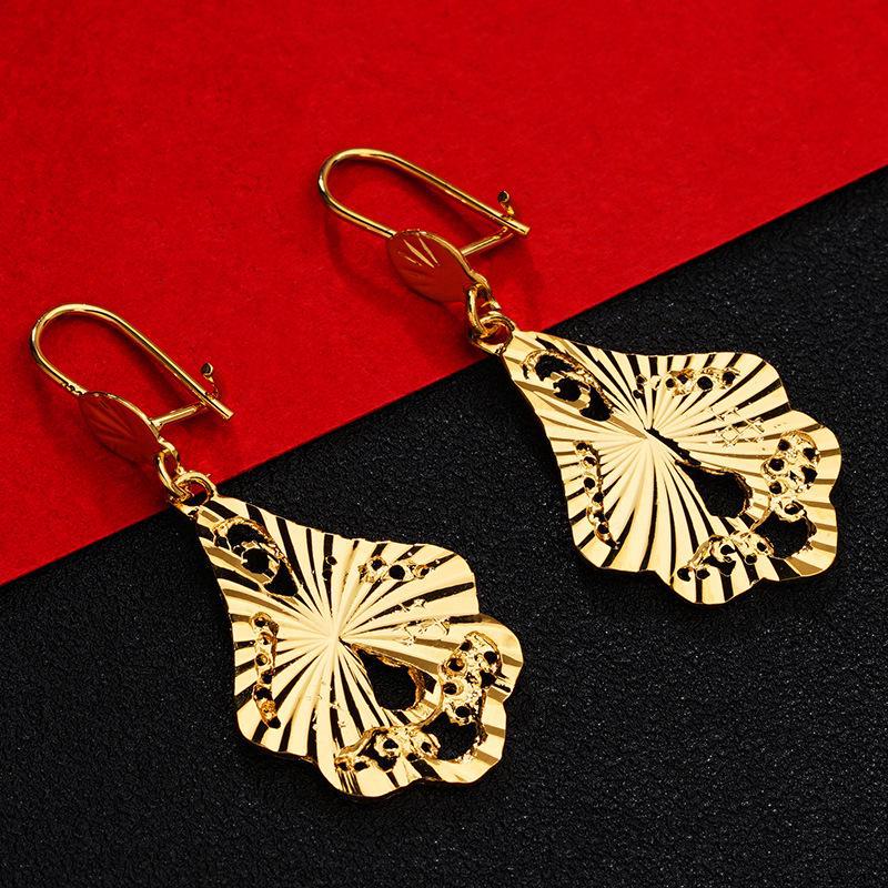 

Позолочені сережки-монети з довгого піщаного золота в етнічному стилі для наречених. Ідеально підходить для мам і модниць. Style 4