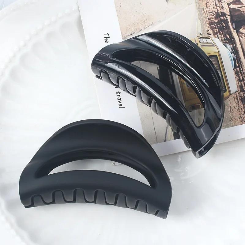 Hollow Shark Clip Fashion Matte Clip Hair Accessories High-end Headdress Korean Version Back Head Disc Hair Grab Clip
