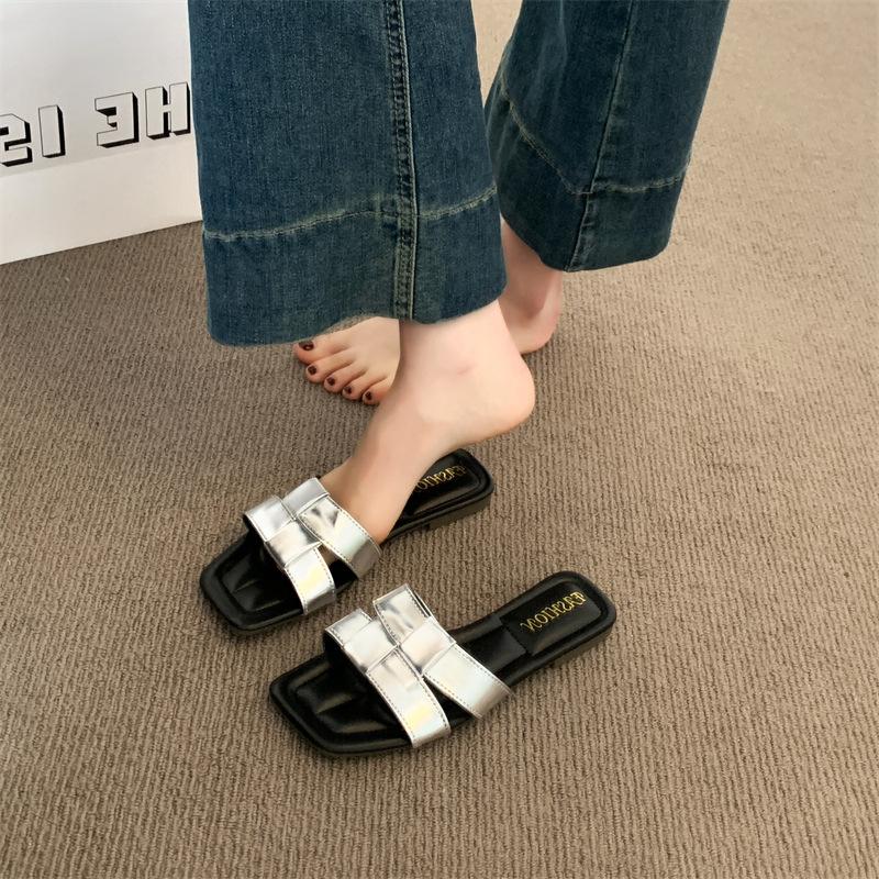French square-toed thick-heeled cool slippers for women's outer wear 2025 summer new fashion woven one-word beach slippers