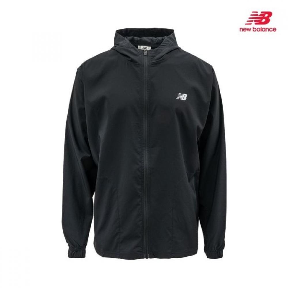 Мужская ветровка New Balance SportS eSSential 100L
