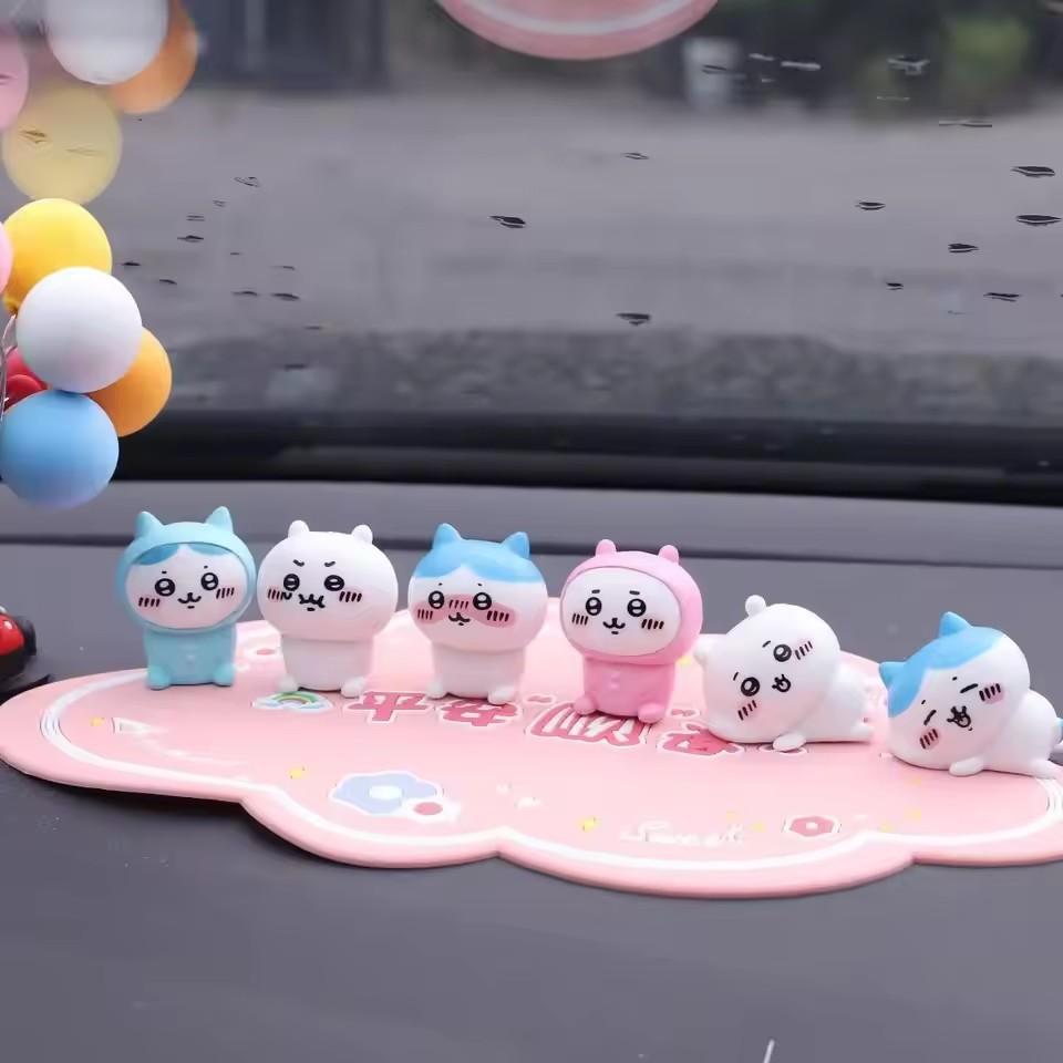 Kawaii Chiikawa Ornaments Hachiware Usagi Cartoon Car Center Console Car Figurette Ornaments Decoration Car Accessories Gifts