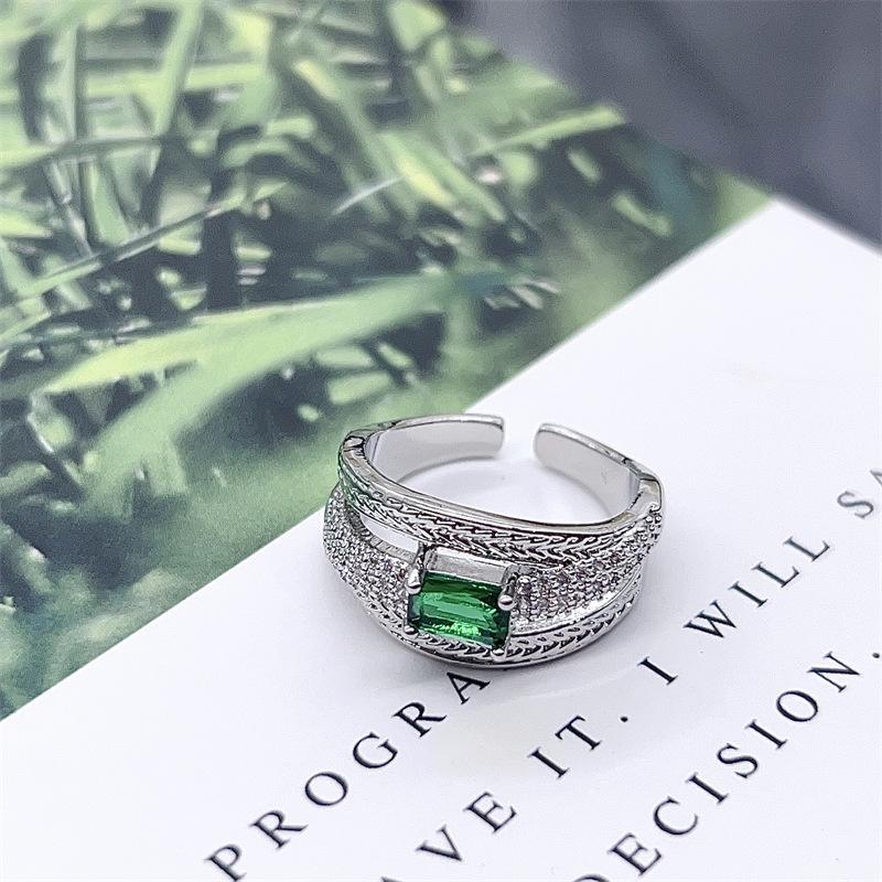 Elegant Retro Emerald Adjustable Ring - Women s Light Luxury Fashion with Cool, Versatile Niche Style Open Adjustable