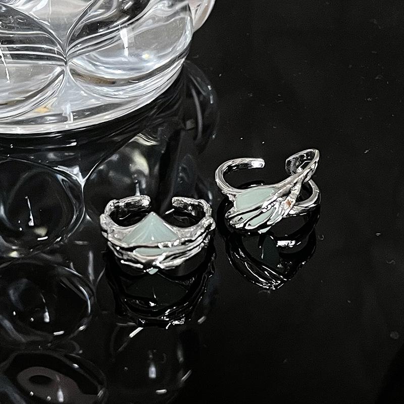 Niche Design Sweet Cool Green Jade High Sense Dark Wind French Style Open Ring Female