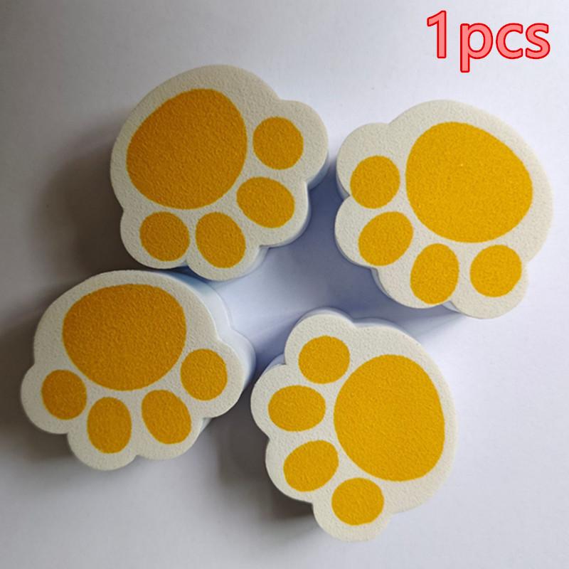 

Cat Paw Shaped Sponge for Cleaning Mirrors, Glass, Faucets, and Bathroom Surfaces – Effective Stain and Water Mark Remover 1pc жовтий