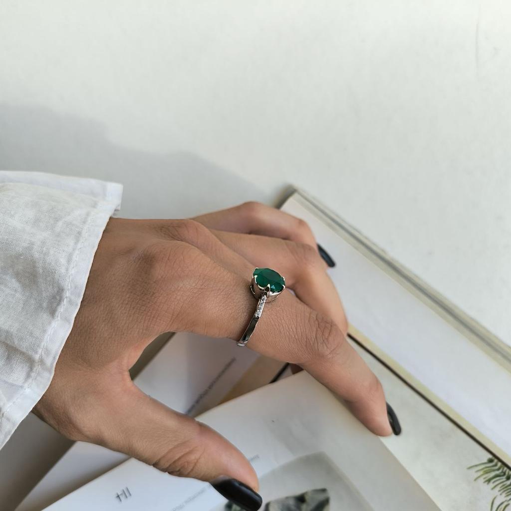 Bague en argent avec agate naturelle 3,664 ct, poids de l'article 3,55 g (2189732)