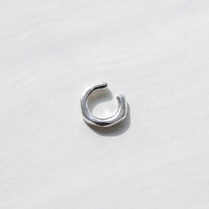 SMALL WAVE EARCUFF TOUCH