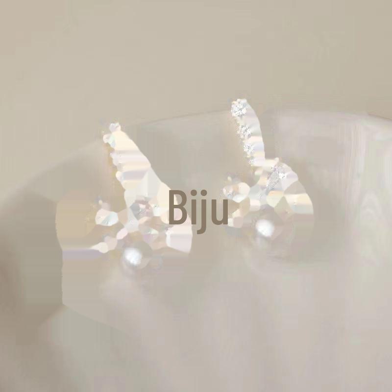 S925 Zircon Bow Pearl Pendant Earrings: Elegant and Versatile for Women