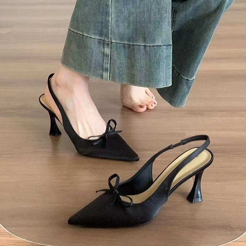 Summer New Pointy Head Shallow Mouth Butterfly Knot Line with Anti-slip Wear-resistant Mid-heel Shoes Bao Toe Sandals