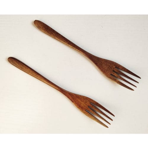 KXLCGYK Set of 2 Lightweight Wooden Forks, 18.8cm, Lacquered, Dinner/Pasta Forks, Wood Grain Finish, Wooden Cutlery