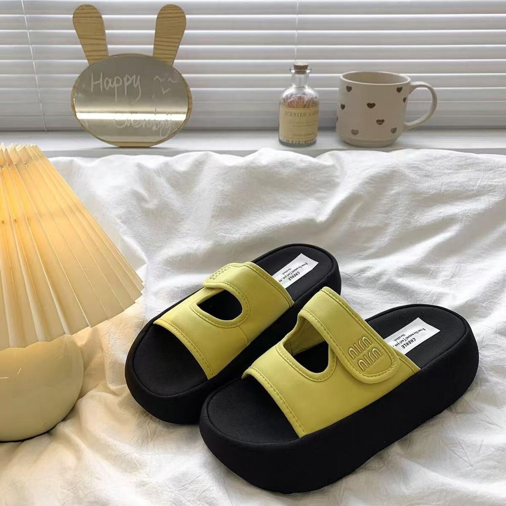 Super Fire Velcro Thick-soled Slippers Women's Summer Wear 2025 New One-word Cool Slippers Small Height-increasing Sandals
