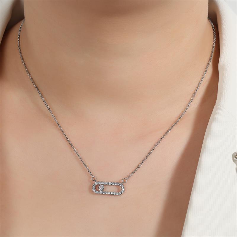 Creative Paper Clip Double Sided Square Pendant Necklace for Women Single Zircon Double Pin Geometric Necklaces Zircon Gifts