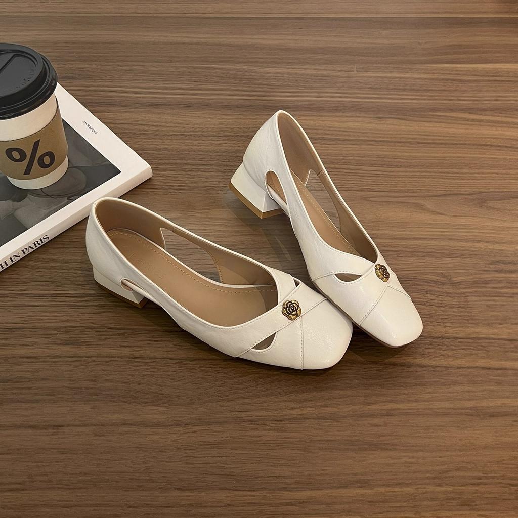 First layer of sheepskin~ French cool single shoes women's square head hollow hole shoes retro shallow mouth side empty breathable Mary Jane shoes