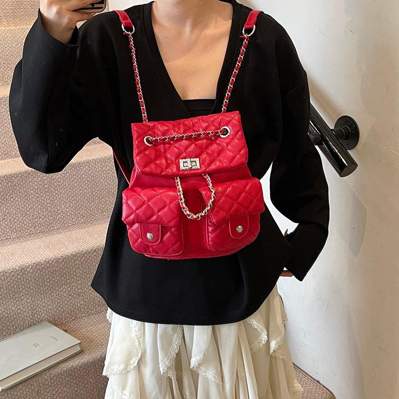 New Fashion Trend Street Shot Rhombus Embroidery Thread Duma Backpack Women's Schoolbag