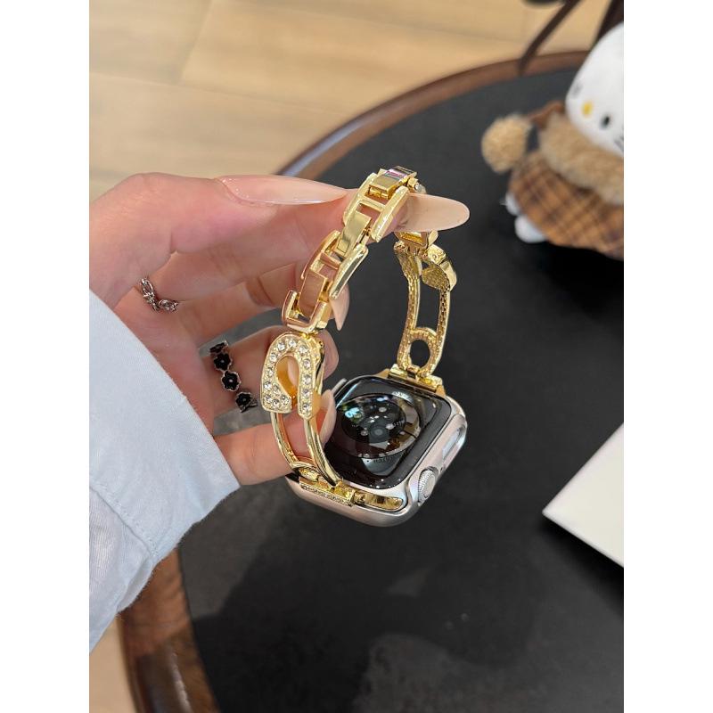 Compatible Strap for Huawei GT654, Fit4, Xiaomi 9Pro & Apple 11 - Hollow Inlaid Diamond Design