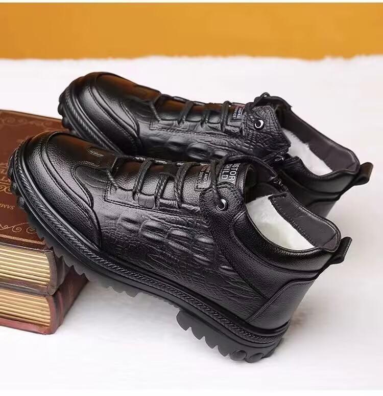 

Martin boots men s boots winter fur integrated men s short boots warm British tooling boots trendy high-top men s cotton boots 44 чёрный