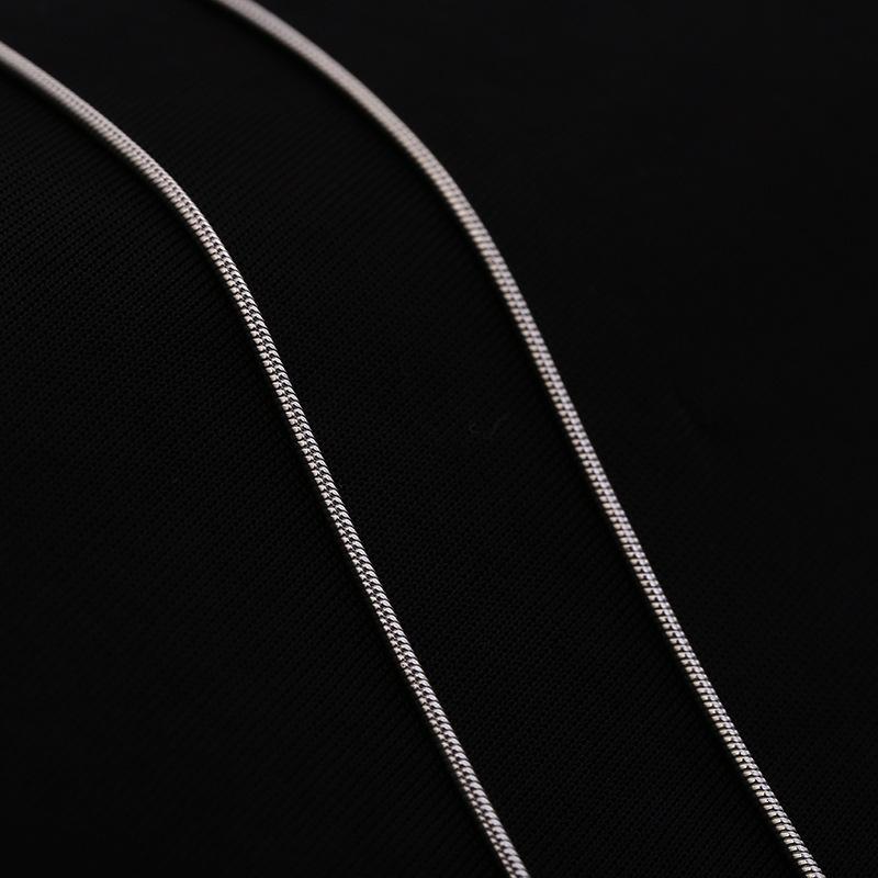 2MM Silber Schlangenkette Halskette - Europäischer & Amerikanischer Stil, Versilbertes Modeaccessoire für Damen