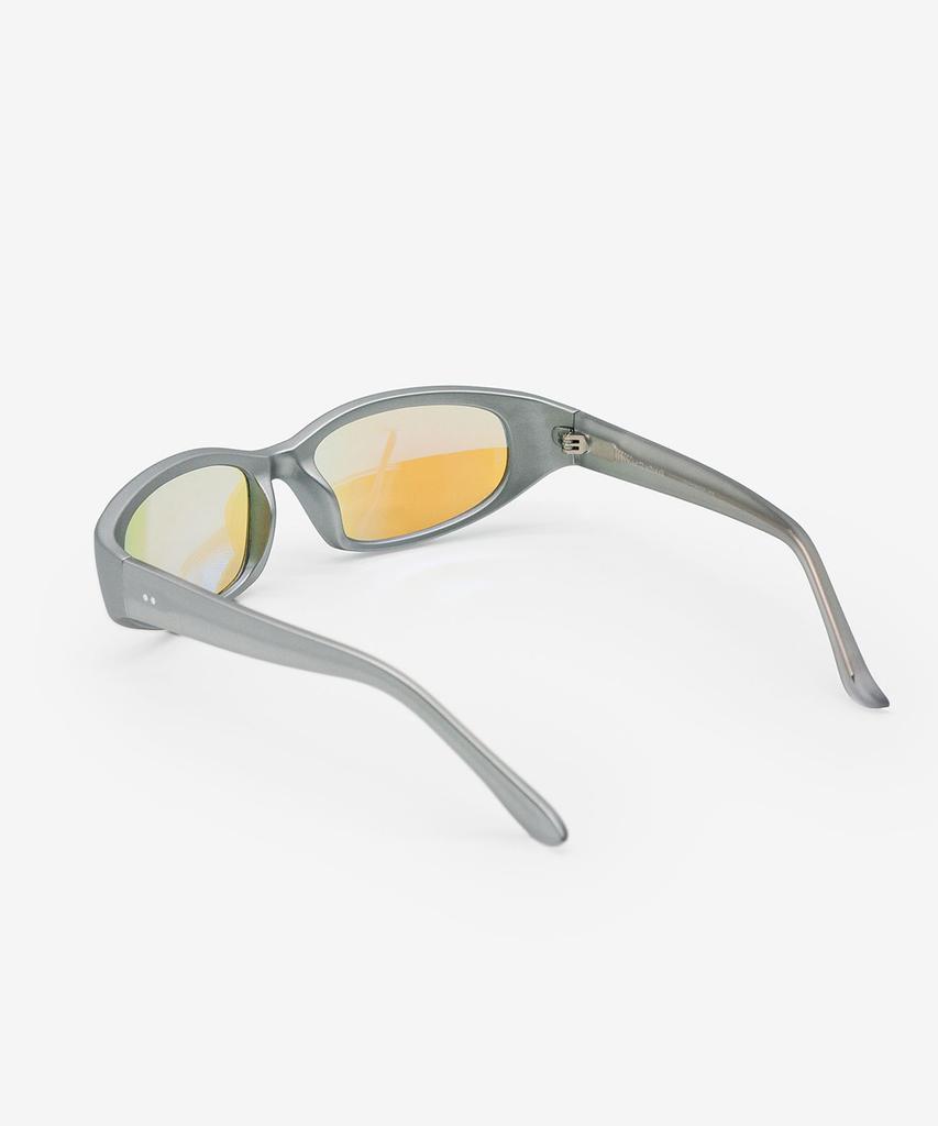 Weeoweeo Bacon Matte Sliver Photochromic Sunglasses