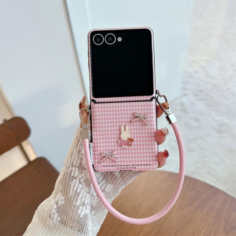 

Korean 3D Rhineston Bowknot Denim Phone Case For Samsung Galaxy Z Flip 7 6 5 ZFlip6 ZFlip5 Cover with Hand Chain Cute Hard Cases For Z Flip 7