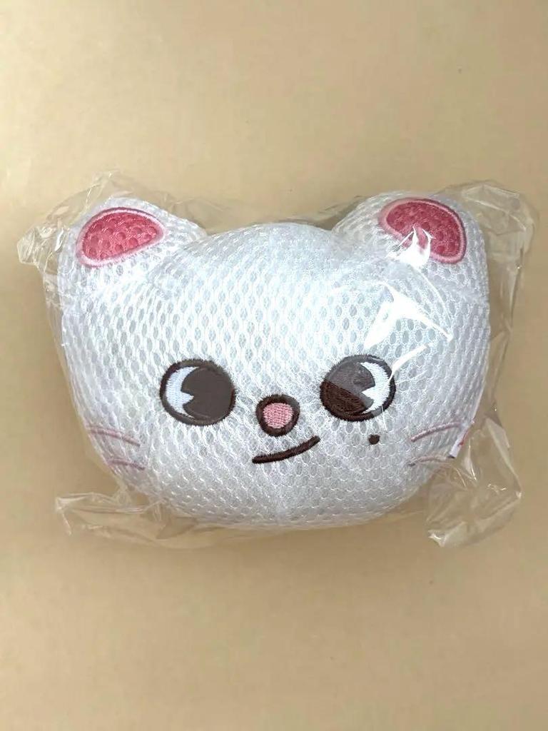 [USED] Stray Kids Sauna Body Sponge Genielet Hyunjin Pop-up JYP