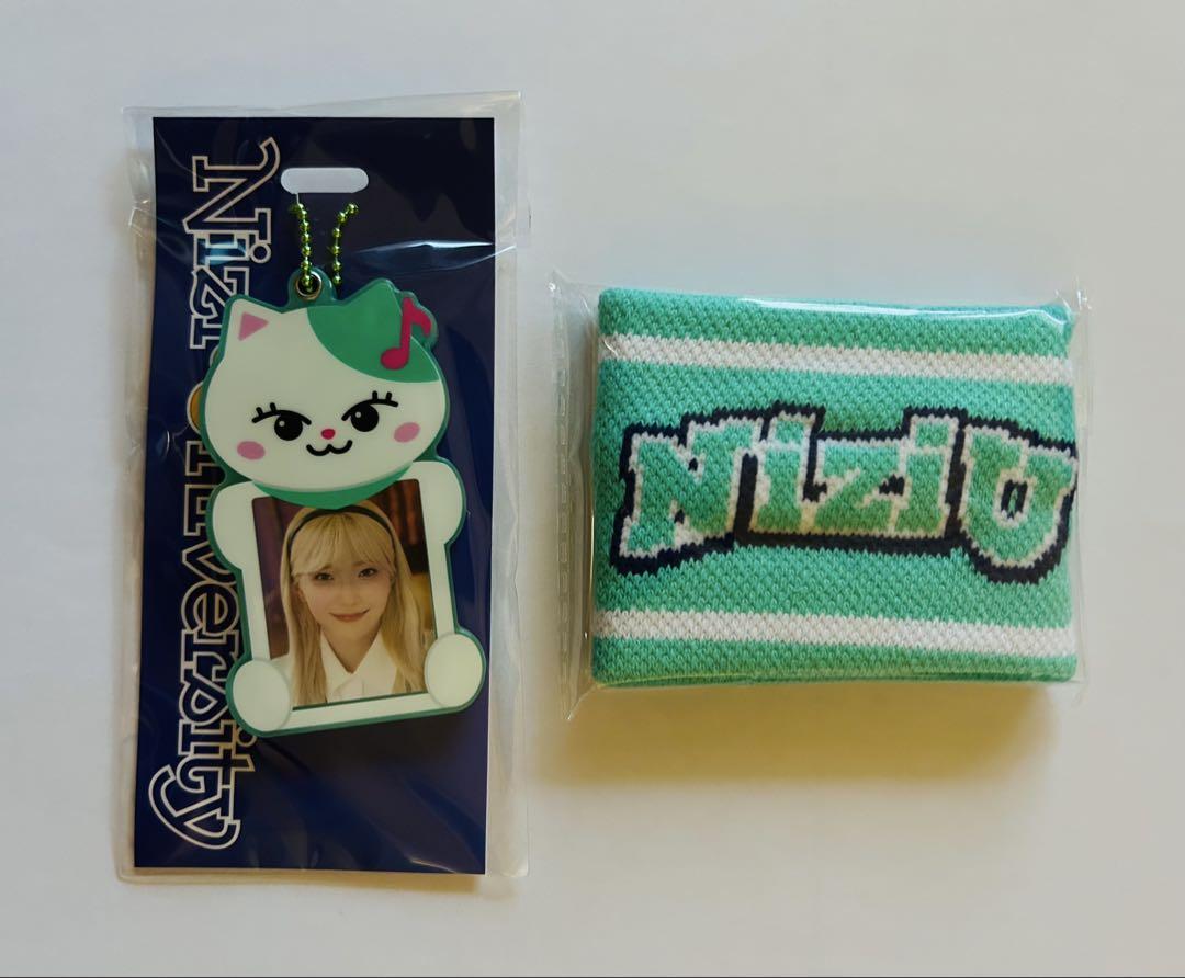 

[Б/У] NiziU Маюка Браслет Слайд Брелок MAYUKA Лука