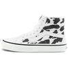 Style 38 Comfortable High-Top Skate Shoes Unisex Skate Shoes Black White VN0A38GF9GP