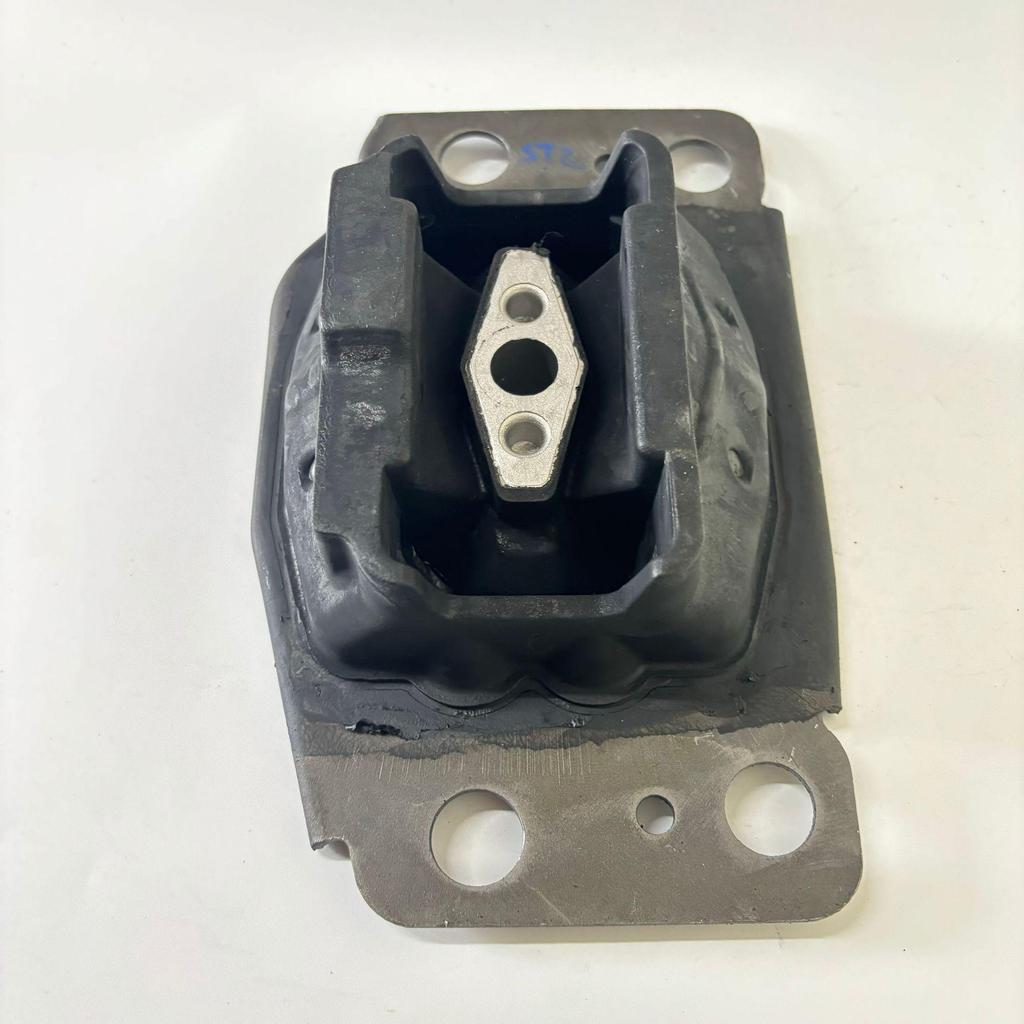 Left Gearbox Mount Rubber 6G91 7M121 ACB for Ford CD08, 13SMAX RJ2.0 Models