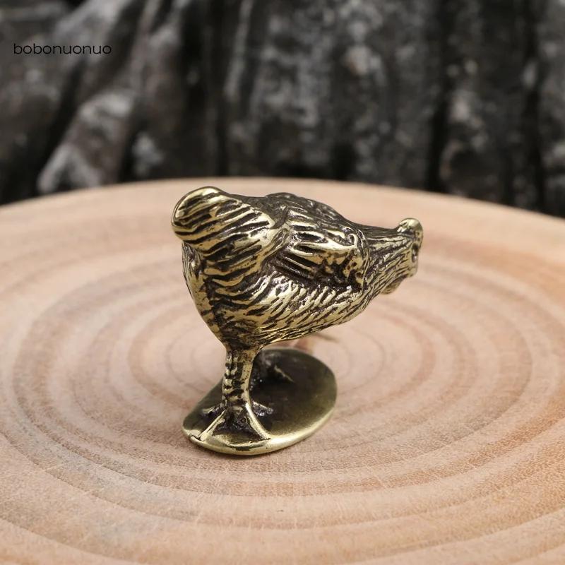 New Ancient Solid Chicken Eats Rice Tea Pet Miniature Figurines Antique Pocket Rooster Desktop Ornament Home Decoration Craft