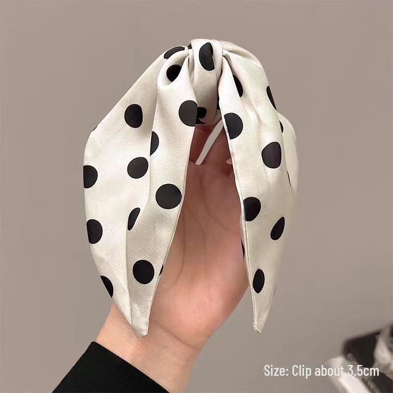 "High-Grade Bow Princess Shark Clip - 2024 Celebrity Cloud Mesh Headdress"