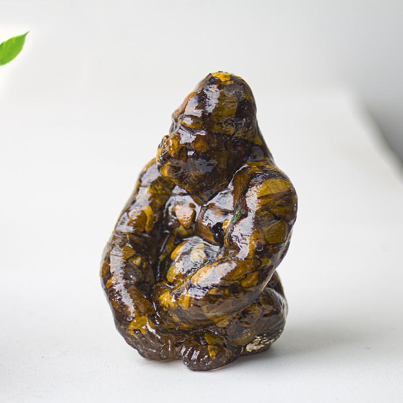 Statue de Gorille en Résine avec Pierres de Cristal Naturelles Pour Décoration de Bureau Cadeau Pour Amis