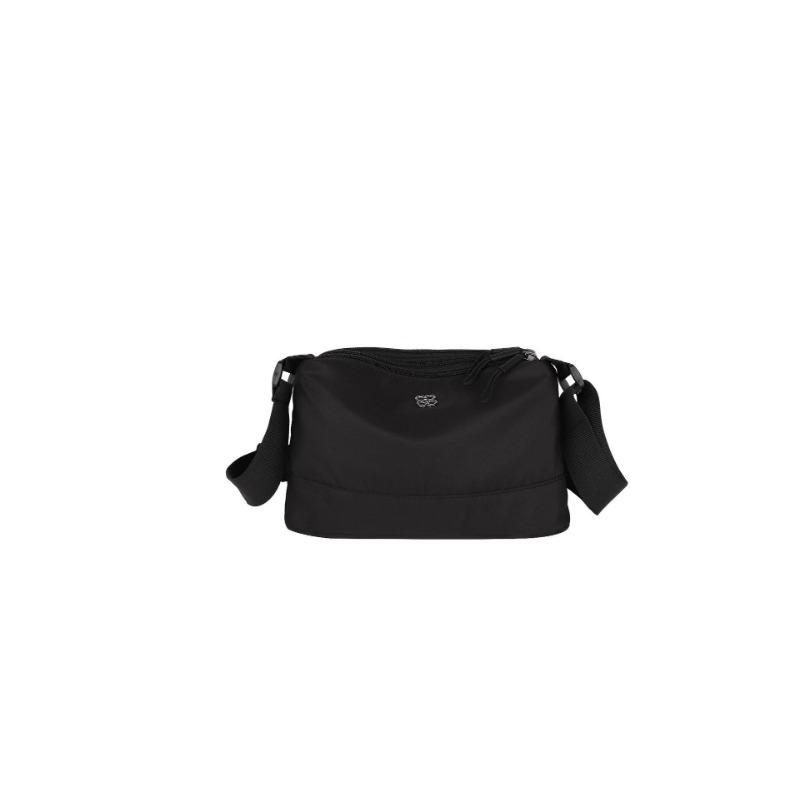 A Crossbody Bag for Shopping Is A Light and Casual Crossbody Bag, Simple and Convenient