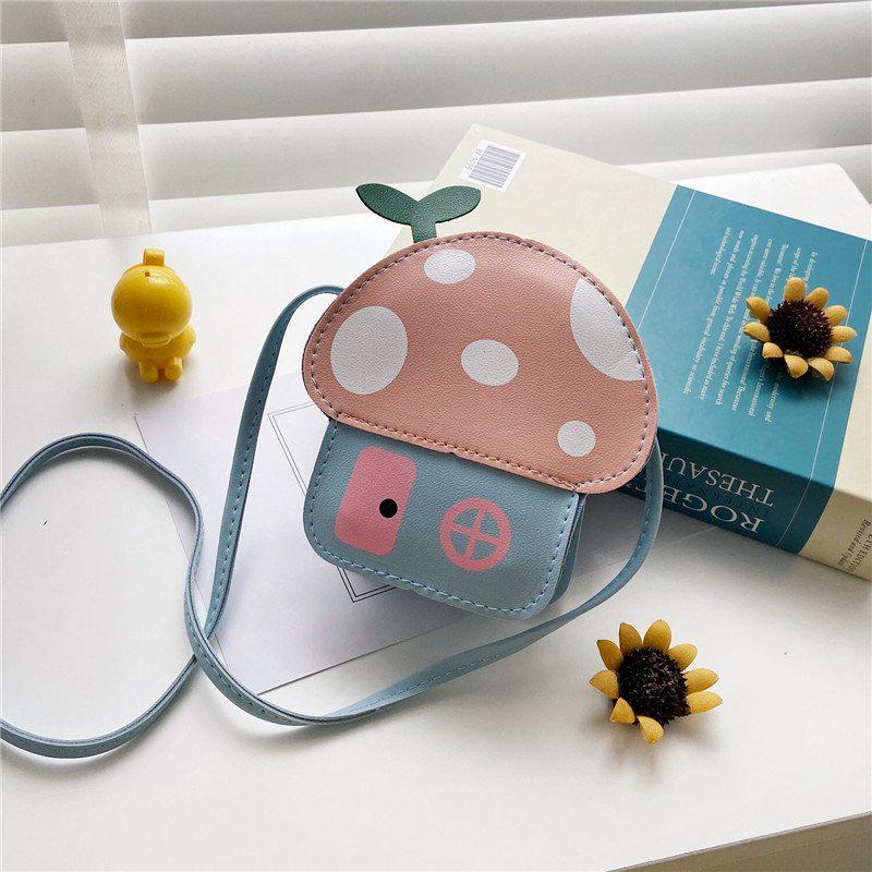 

Korean Style 2024 Mini Shoulder Bag: Cute Cartoon Crossbody for Women & Kids розовый