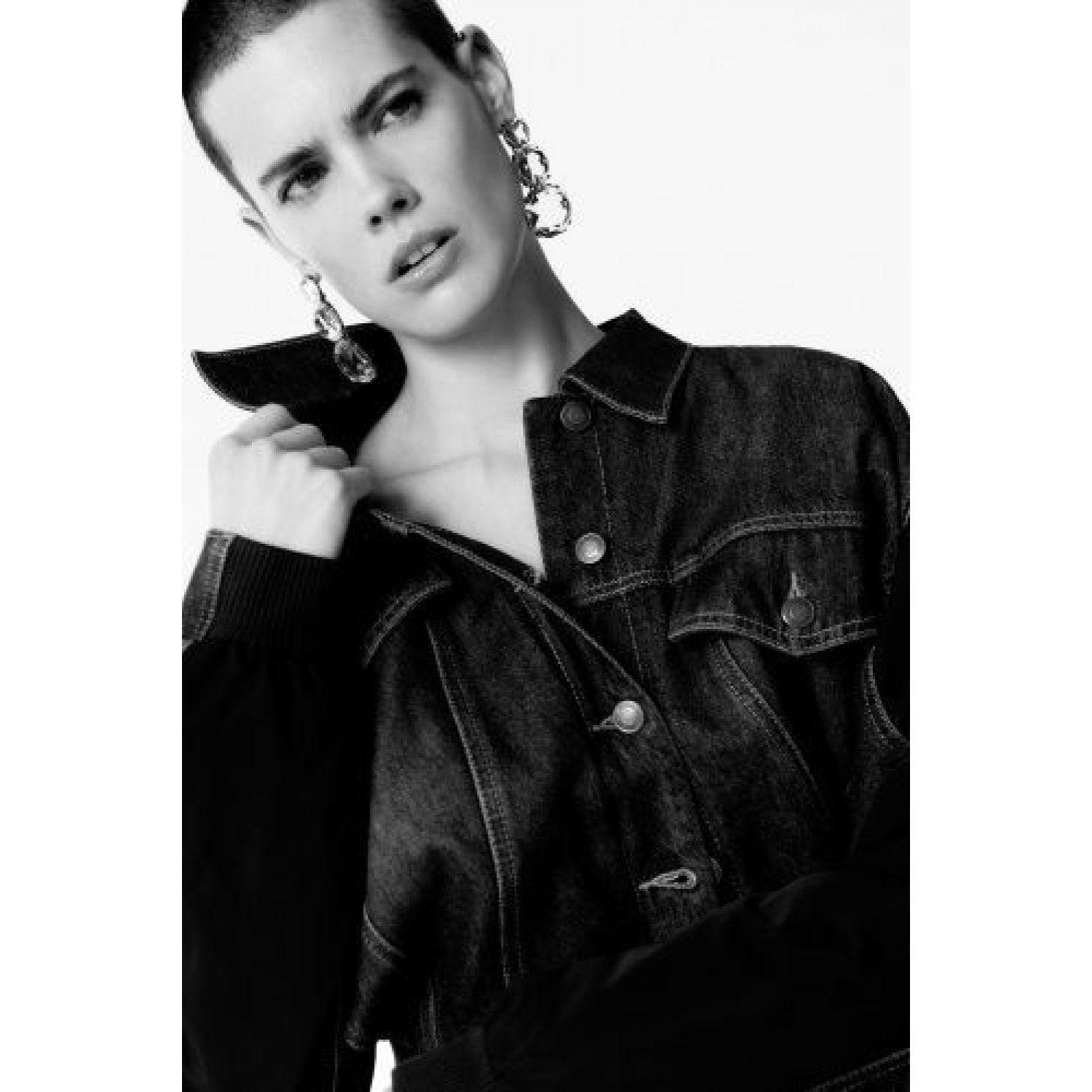 

TRANSPARENT RESING EARRINGS