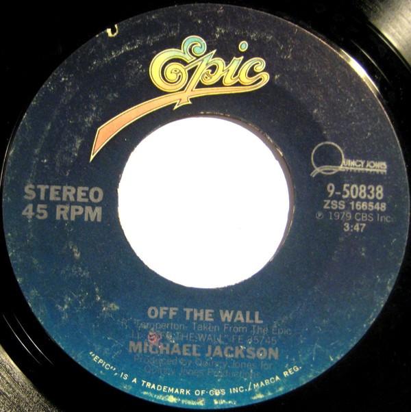 

7-дюймовая пластинка МАЙКЛ ДЖЕКСОН - Off The Wall 950838 Epic 1980 США Соул/Фанк Б/У