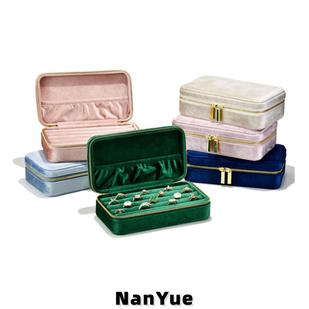Hot Sale Luxury Velvet Ring Storage Box Custom Logo Portable Zipper Earrings Jewelry Organizer Case Travel Jewelry Box