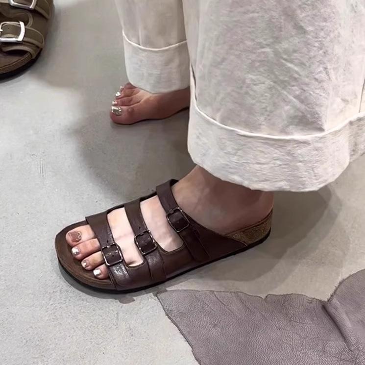 Retro belt buckle one-word slippers women's flat bottom versatile lazy person wearing shoes outside with one foot