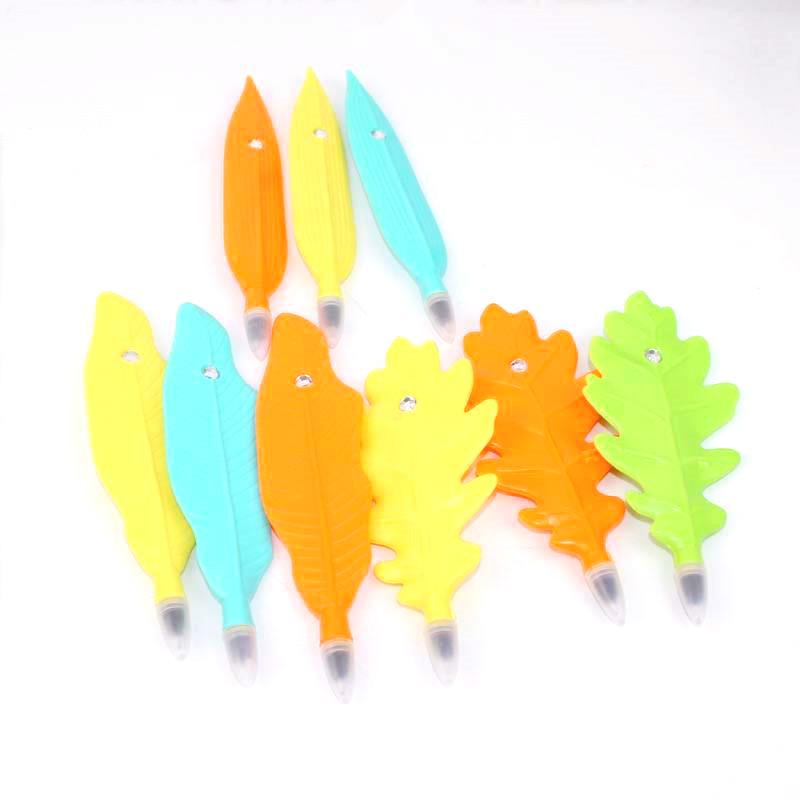 

Cartoon Little Fresh Oil Pen Leaves Stationery Craftsmanship Leaf Ball