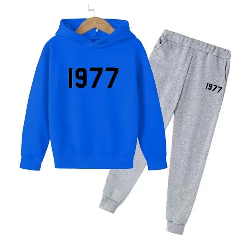 Fashion Casual 1977 Boys Girls 2 Piece Sets Tracksuit Kids Hooded Sports Suit Children Hoodies Sweatshirt Top+Pants Streetwear