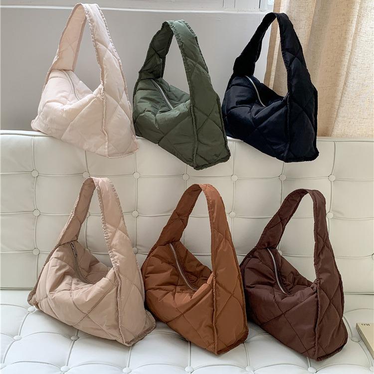 Autumn and Winter Women's Bags Large Capacity Soft Down Cloud Bags Nylon Shoulder Bags Women's Niche Cotton Clothes Rhombus Handbag