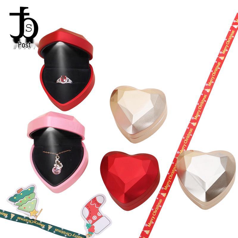 Heart-shaped LED Jewelry Box for Rings and Necklaces
