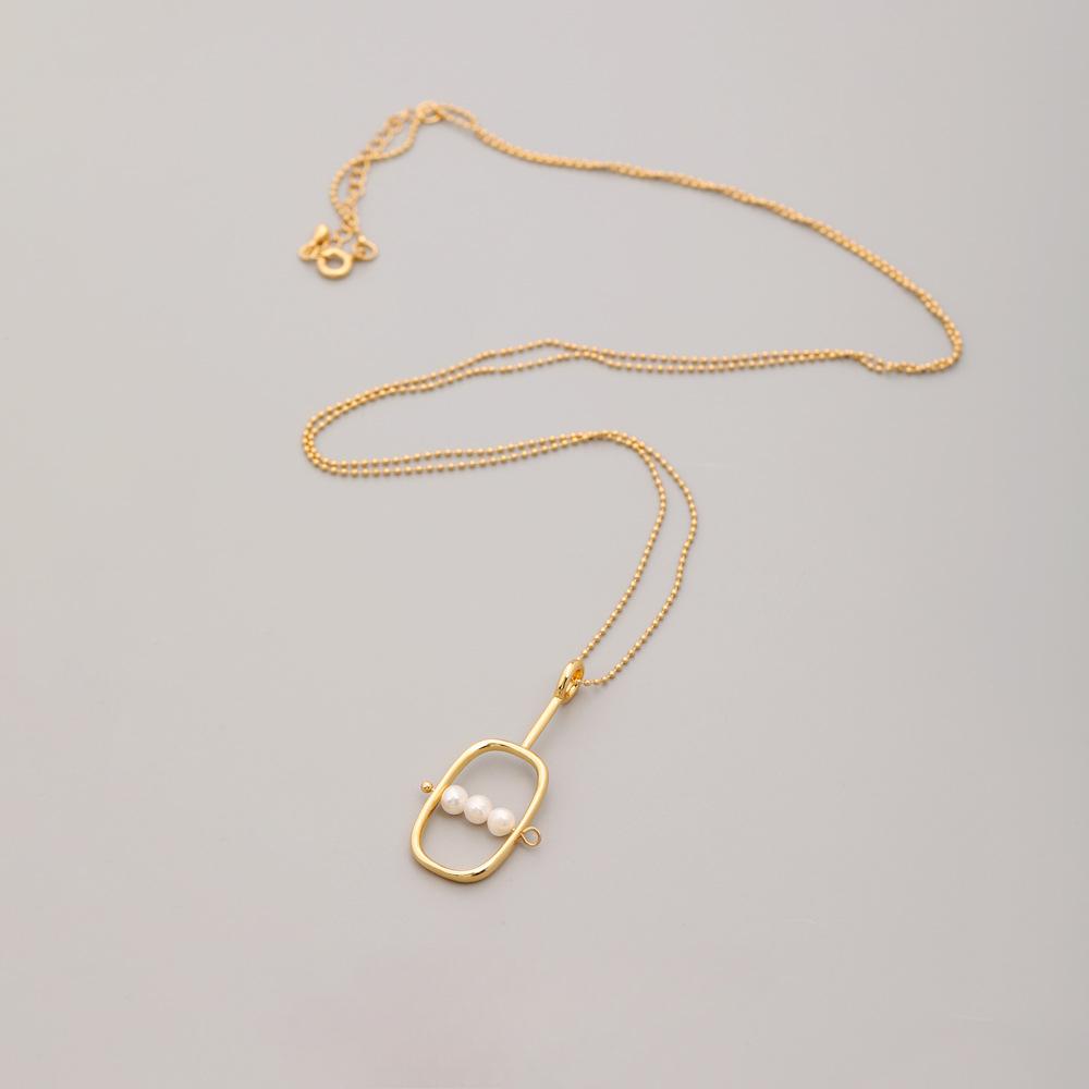 Chic Square Pearl Necklace with Freshwater Pearls, Fashion-style Sweater Chain for Women