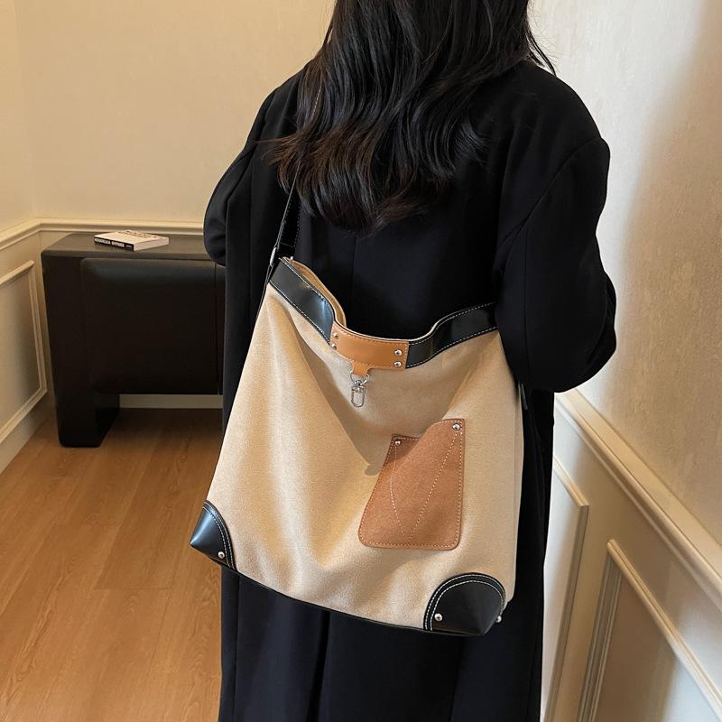 New casual and versatile contrast suede large-capacity women's bucket bag tote bag shoulder crossbody bag